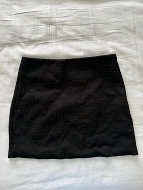 FOREVER 21 | Black Embellished Mini Skirt (size XS)